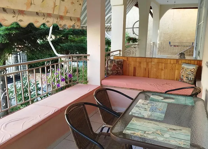 Holiday home Georgia Ofrinion